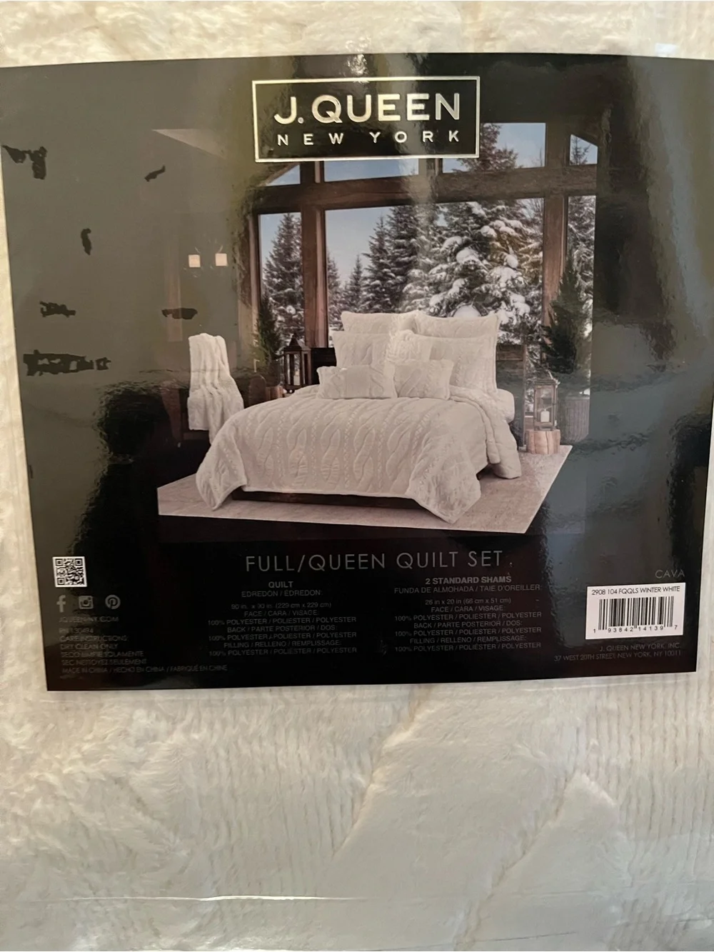 J. Queen New York Cream Full/Queen Quilt Set